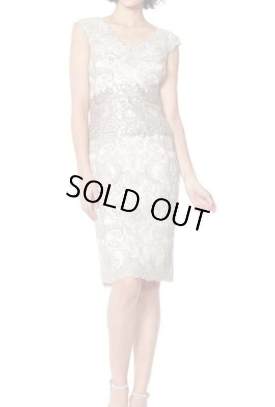 画像1: Tadashi Shoji  タダシショージ　CONTRAST WAIST V-NECK SHEATH DRESS (1)