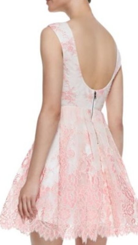 画像2: 【アリアナ・グランデ愛用、ヴァンサンカン掲載】Alice + Olivia アリスアンドオリビア　　Fila Lace-Overlay Party Dress　ピンク系 (2)