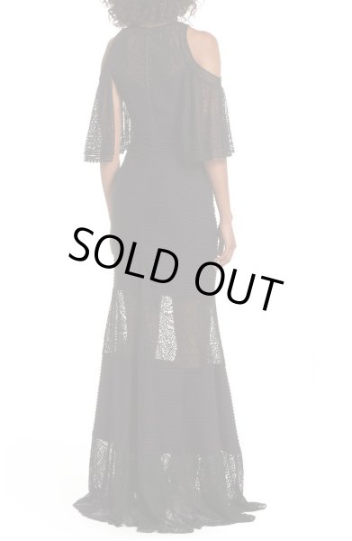 画像2: Tadashi Shoji  タダシショージ レースコールドショルダーピンタックロングドレス ブラック (2)