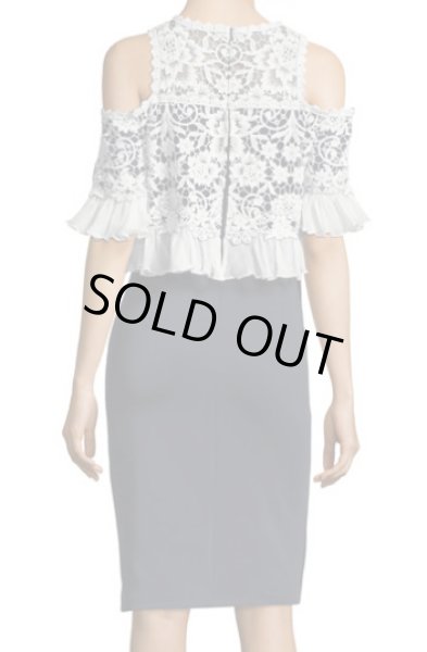 画像2: Tadashi Shoji タダシショージ  コールドショルダークロッシェドレス ネイビー (2)