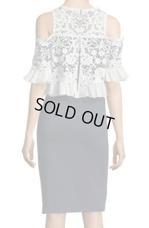 画像2: Tadashi Shoji タダシショージ　 コールドショルダークロッシェドレス　ネイビー (2)