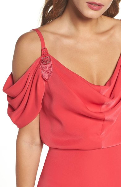 画像4: Tadashi Shoji  タダシショージ　Embellished Cold Shoulder Crepe Gown　レッド系 (4)