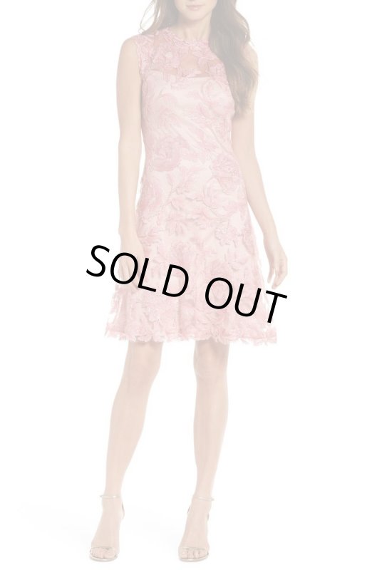 画像1: Tadashi Shoji  タダシショージ  Sleeveless Embroidered Cocktail Dress ピンク系 (1)