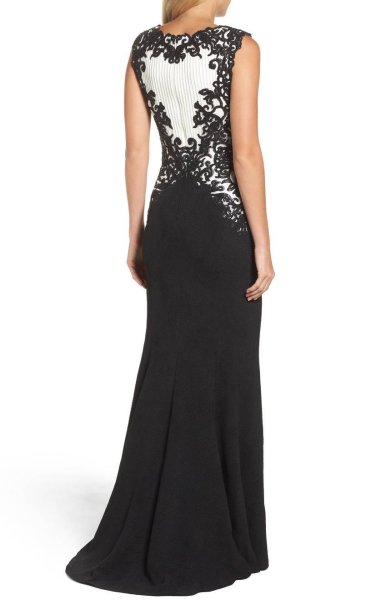 画像2: Tadashi Shoji タダシショージ Sequin Embroidered Textured Crepe Gown ブラック (2)