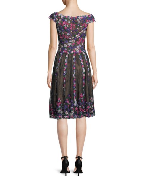 画像2: Tadashi Shoji  タダシショージ 花柄刺繍カクテルドレス ブラック (2)
