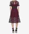 画像2: 【瀧本美織さんご着用】Self Portrait　　  Burgundy Floral Grid Lace Midi Dress (2)