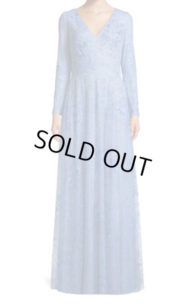 画像2: セール!【長洲未来さん愛用】Tadashi Shoji タダシショージ   Apollonia Embroidered Long Sleeve Gown ブルー系 (2)