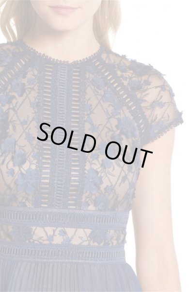 画像3: Tadashi Shoji タダシショージ  パーティードレス Embroidered Mesh & Chiffon Dress ブルー系ネイビー系 (3)