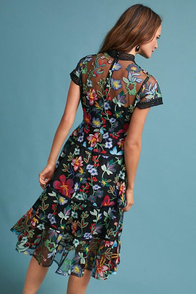 画像2: 【ドラマ使用】Anthropologie アンソロポロジー Janine Embroidered Dress by Vone  09101 (2)
