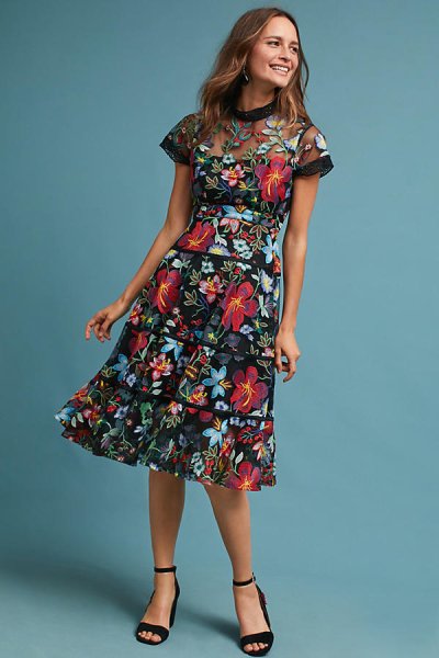 画像1: 【ドラマ使用】Anthropologie アンソロポロジー　Janine Embroidered Dress by Vone (1)