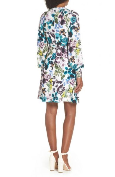 画像2: 【Dylan Dreyer着用】Eliza J  フローラルタイネックドレス (2)