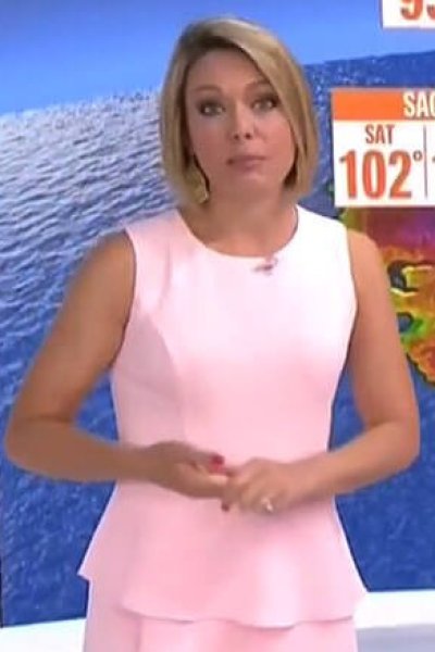画像5: 【Hoda Kotb、Dylan Dreyer 着用】Eliza J キャスケードシースドレス ピンク (5)