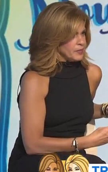 画像3: 【Hoda Kotb愛用】Adrianna Papell アドリアナパペル ロールネックジャンプスーツ (3)