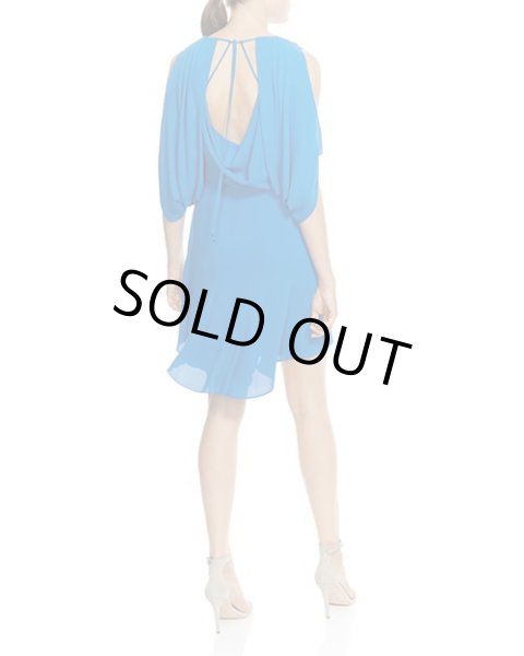 画像3: 【ドラマ使用】Halston Heritage Draped Cowl-Back Dress (3)