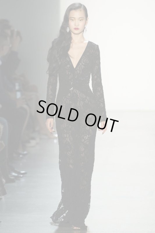 画像1: 期間限定50%オフ！【とよた真帆さん着用】Tadashi Shoji タダシショージ   パーティードレス　Burnout Lace Gown ブラック (1)