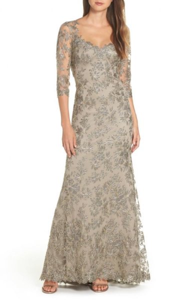 画像1: セール！Tadashi Shoji   タダシショージ　Corded Embroidered Lace Gown　スモークパール ベージュ系、グレー系 (1)