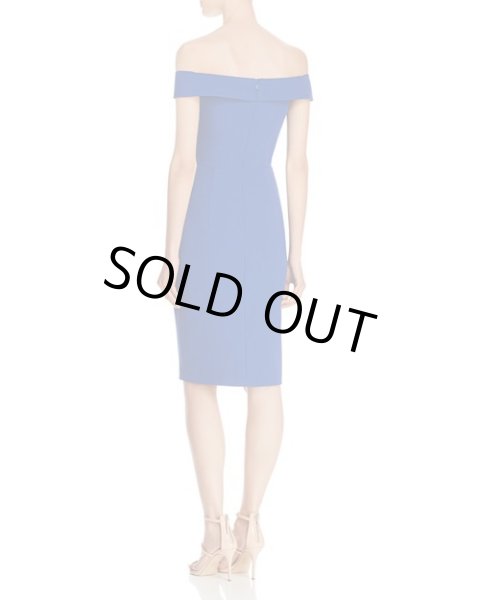 画像2: ドラマ【殺人を無罪にする方法】使用 Black Halo Off-the-Shoulder Dress ブルー系 (2)