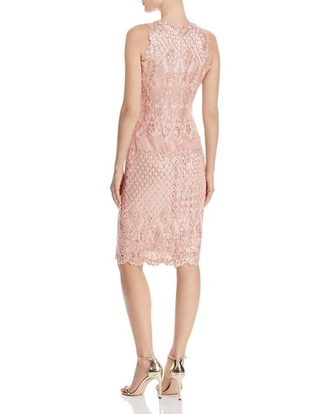 画像2: Tadashi Shoji タダシショージ Sequin-Embroidered Floral Sheath Dress ピンク系 (2)