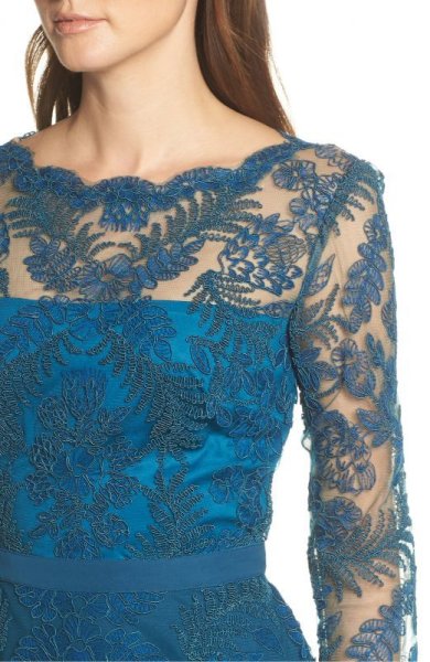 画像3: 期間限定セール!Tadashi Shoji タダシショージ  Lace & Crepe Long Sleeve Evening Gown ブルー系 (3)