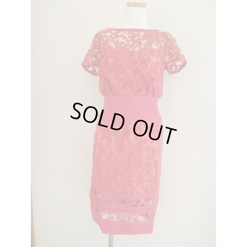 画像1: 再販売【婦人公論、小柳ルミ子さんに衣装提供】Tadashi Shoji タダシショージ    Embroidered Blouson Sheath Dress  (1)