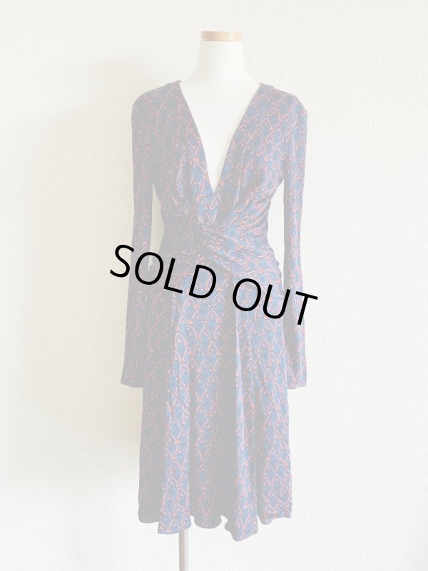 画像2: 即発セール！【ヴァンサンカン掲載】Issa London  フロントクロスプリントドレス (2)