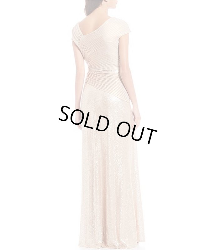 画像2: 【朝比奈彩さん着用】Tadashi Shoji タダシショージ  　ピンタックスパコールロングドレス　シャンパン、ベージュ系 (2)