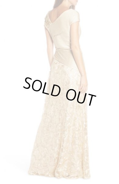 画像2: Tadashi Shoji タダシショージ   Cap-Sleeve Mesh Gown ゴールド、ベージュ系 (2)