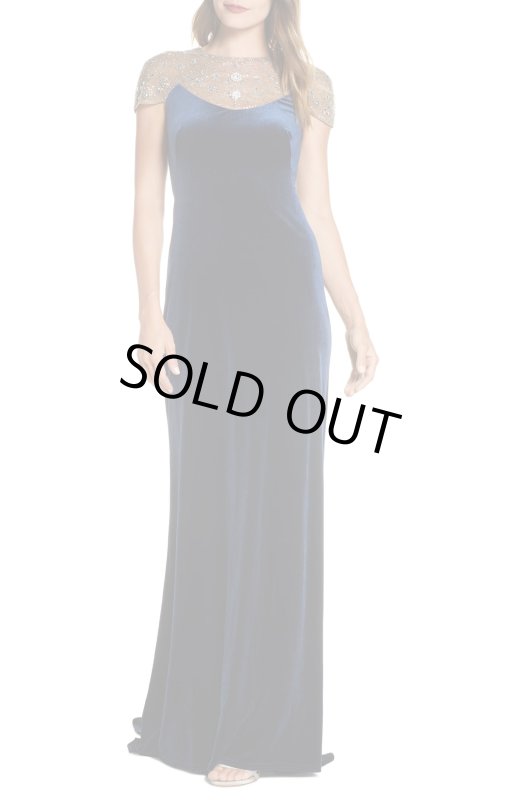 画像1: 【紅白歌合戦、桑子真帆アナ、小雪さん着用】Tadashi Shoji タダシショージ　 IMELDA   Embellished Velvet Gown  ネイビー (1)
