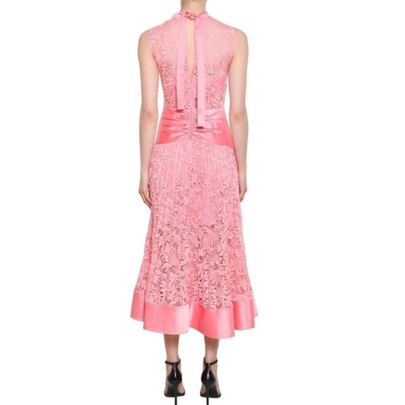 画像2: サイズ追加！【戸田恵梨香さん、TWICE ツウィ着用】Self Portrait　セルフポートレート　Floral Lace Sleeveless Midi Dress (2)