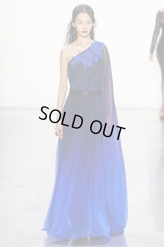 画像1: 限定セール！【橋本マナミさん、朝比奈彩さん着用】Tadashi Shoji タダシショージ  Boracay　ワンショルダーメッシュドレス　ブルー、ネイビー系 (1)