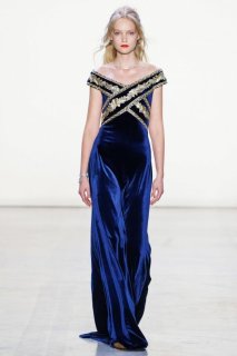 再販売セール！【アンミカさん着用】Tadashi Shoji タダシショージ