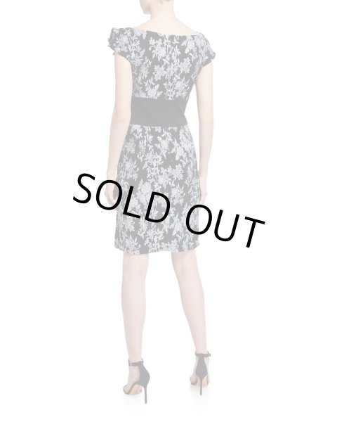 画像2: Tadashi Shoji タダシショージ  Cap-Sleeve Jacquard Dress　ブラック、ホワイト (2)