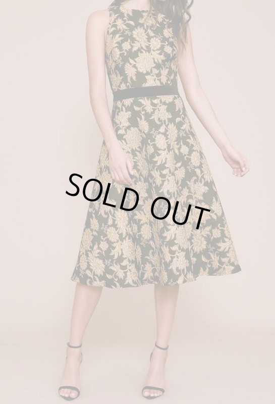 画像2: セール！Tadashi Shoji  タダシショージ　Preecha Jacquard Dress　ゴールド、ブラック系 (2)
