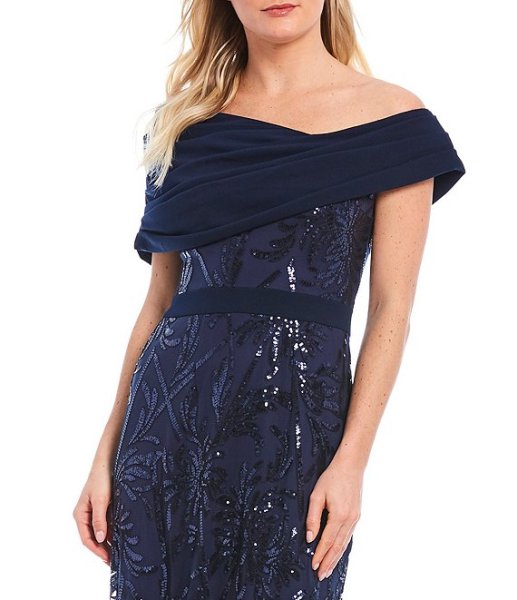 画像3: 半額以下!【アンミカさん着用】Tadashi Shoji タダシショージ  Chiaki Crepe Textured Gown  ネイビー (3)