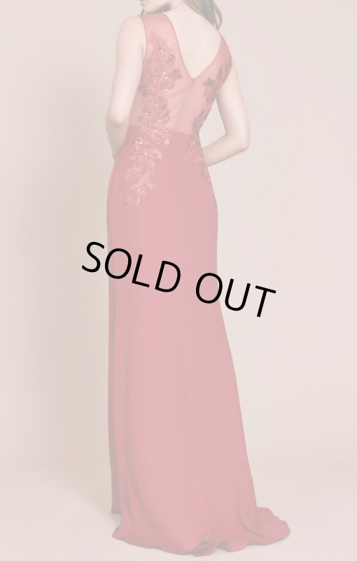 画像4: 期間限定セール！Tadashi Shoji タダシショージ  SHYAM ケープ付きロングドレス　レッド (4)