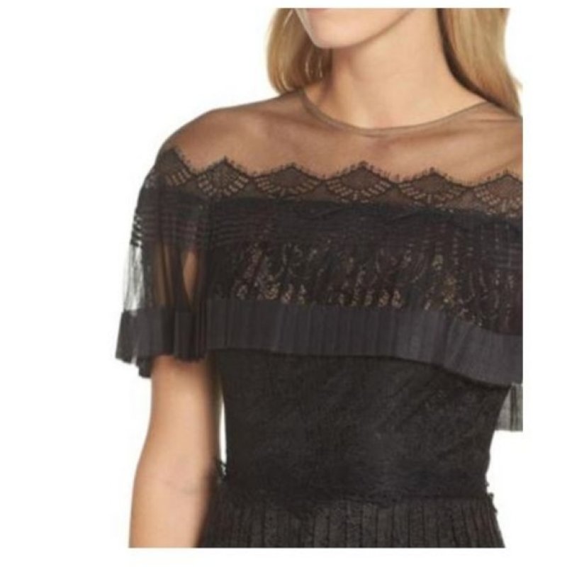 画像3: 【篠原涼子さんご着用、25ans掲載】Tadashi Shoji タダシショージ　フリンジメッシュドレス　ブラック (3)