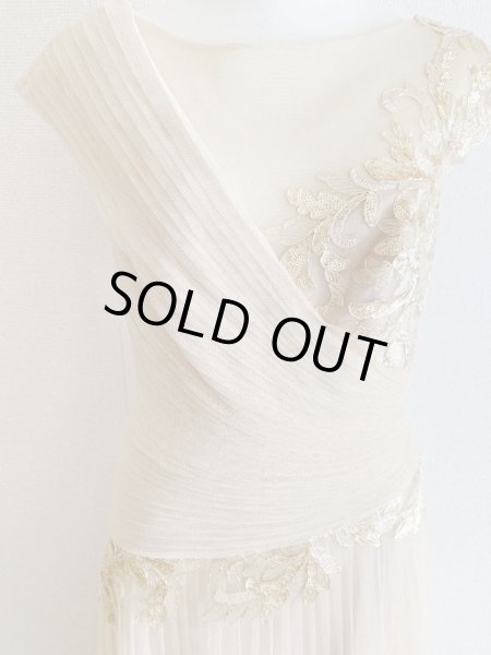 画像7: 再販売セール!【朝比奈彩さん、有村実樹さん着用】Tadashi Shoji タダシショージ  SOVANN 刺繍チュールドレス ゴールド系、ベージュ (7)