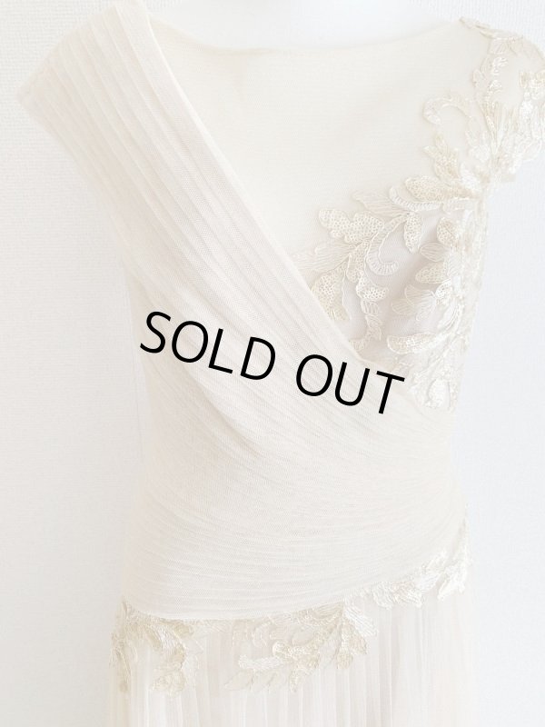 画像7: 再販売セール！【朝比奈彩さん、有村実樹さん着用】Tadashi Shoji タダシショージ  SOVANN　刺繍チュールドレス　ゴールド系、ベージュ (7)