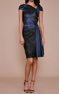 セール！Tadashi Shoji タダシショージ WITKIN ワンショルダー