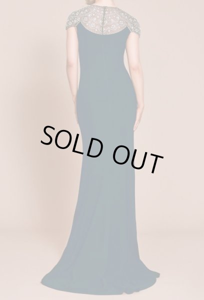 画像2: 【紅白歌合戦、桑子真帆アナ着用】Tadashi Shoji タダシショージ   AFTON CRYSTAL EMBELLISHED CREPE GOWN  ネイビー (2)