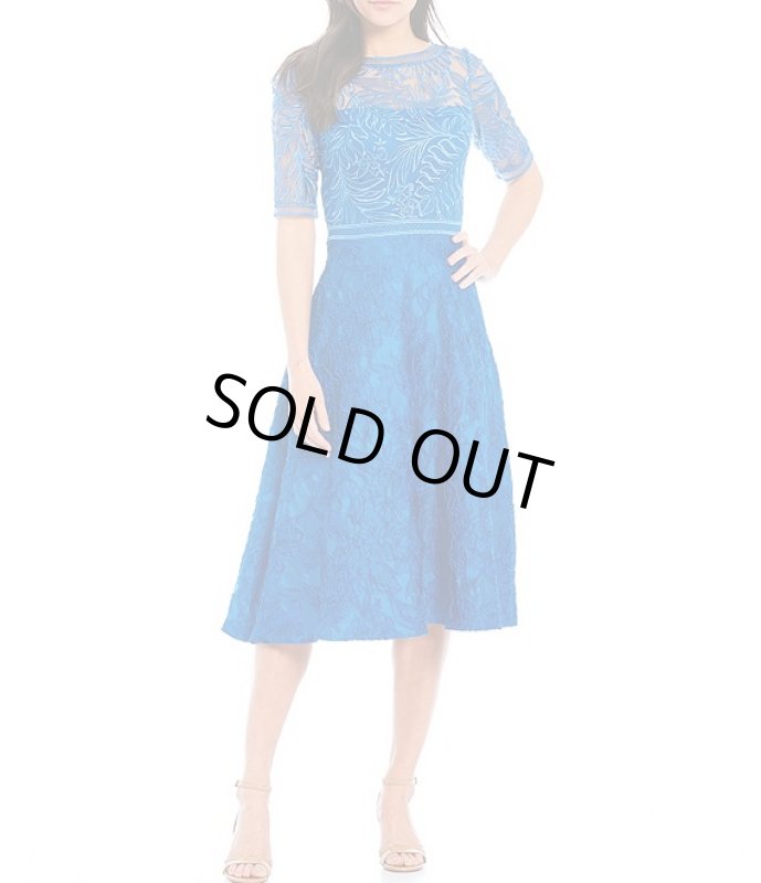 画像1: 【アンミカさん着用】Tadashi Shoji タダシショージ   Mixed Media Lace Bodice Midi Dress ブルー系 (1)
