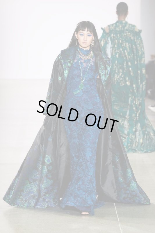 画像4: Tadashi Shoji タダシショージ  QARA EMBROIDERED GOWN　レッド系 (4)