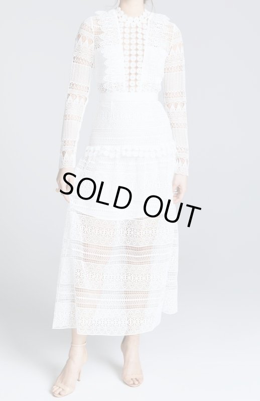画像1: 【石井杏奈さん着用】Self Portrait　セルフポートレート　Spiral Lace Paneled Midi Dress (1)