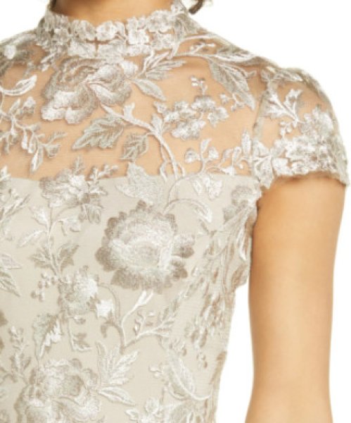 画像3: 【ドラマ使用】Tadashi Shoji  タダシショージ  Aydar Handkerchief Dress アイボリー、 ベージュ系 (3)