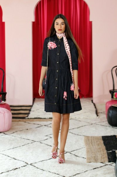 画像1: KATE SPADE New York   ケイトスペード　Bloom Street Rose Denim Shirt Dress (1)