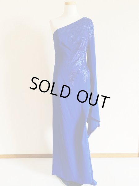 画像3: 1点のみ即発!【藤原紀香さん、アンミカさんご着用】Tadashi Shoji タダシショージ  ケープスリーブワンショルダードレス ブルー (3)