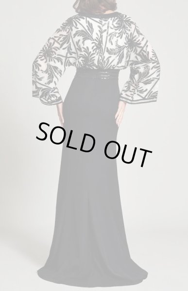 画像2: Tadashi Shoji  タダシショージ KAIRI kimono gown ブラック、アイボリー系 (2)