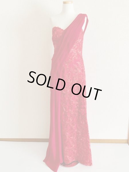 画像5: 【藤原紀香さん、高橋尚子さん着用】Tadashi Shoji   タダシショージ ワンショルダースパンコールドレス レッド系 (5)