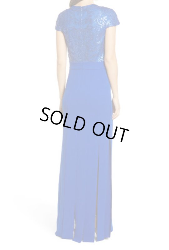 画像2: Tadashi Shoji タダシショージ   Sequin Embellished Flare Gown ブルー (2)