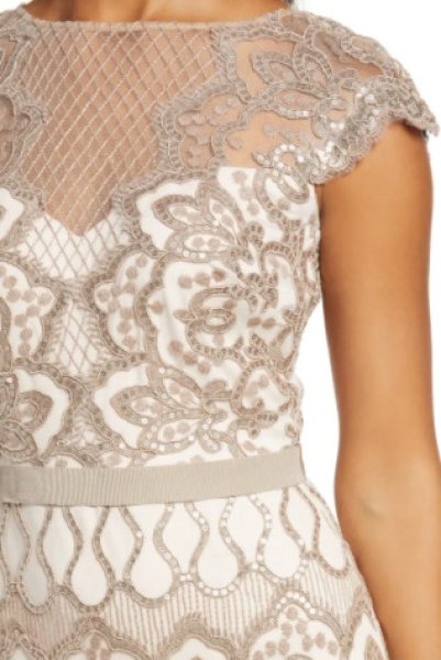 画像3: Tadashi Shoji  タダシショージ スパンコールレースロングドレス  SAND ベージュ系 (3)
